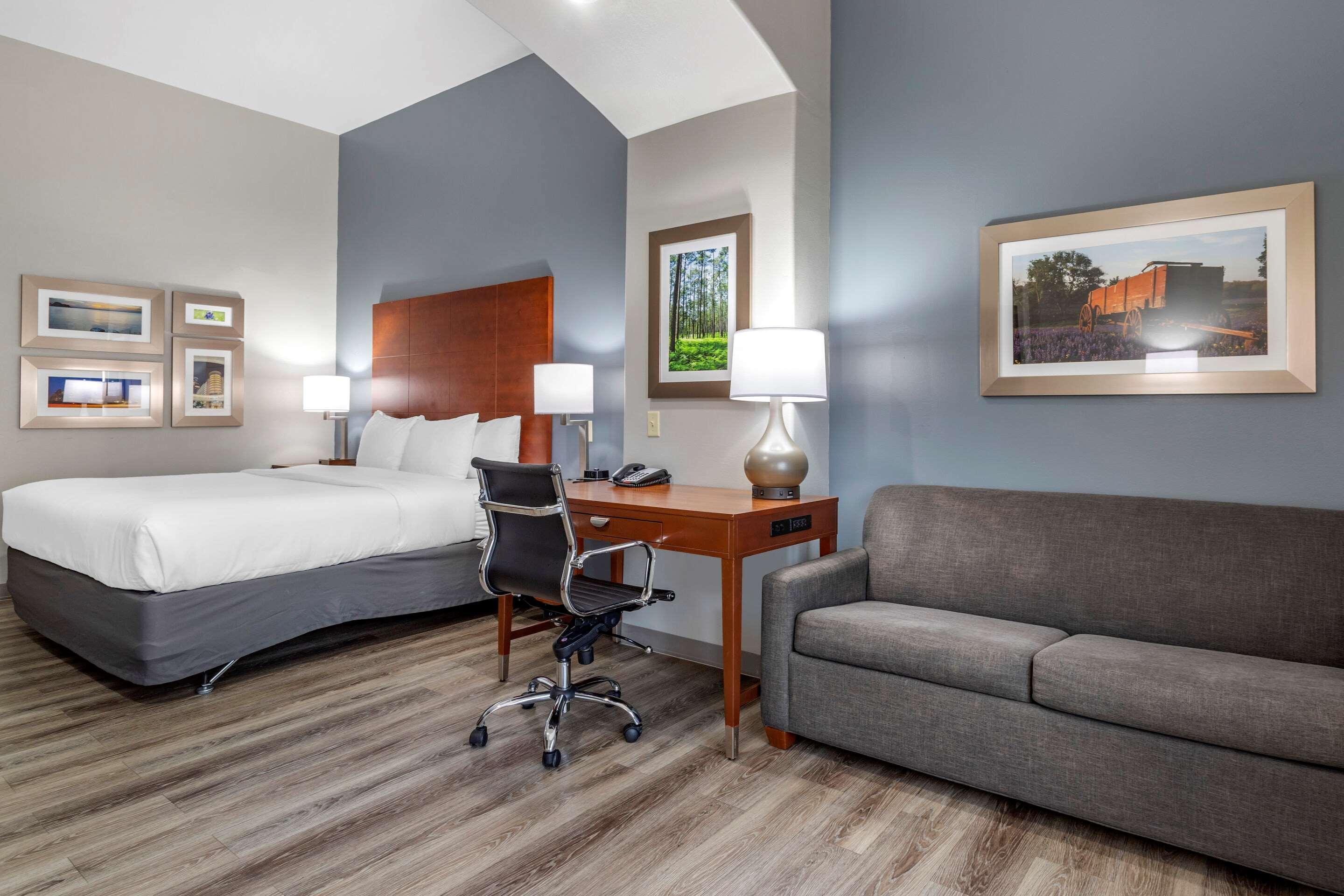 Comfort Inn & Suites Cleveland Extérieur photo